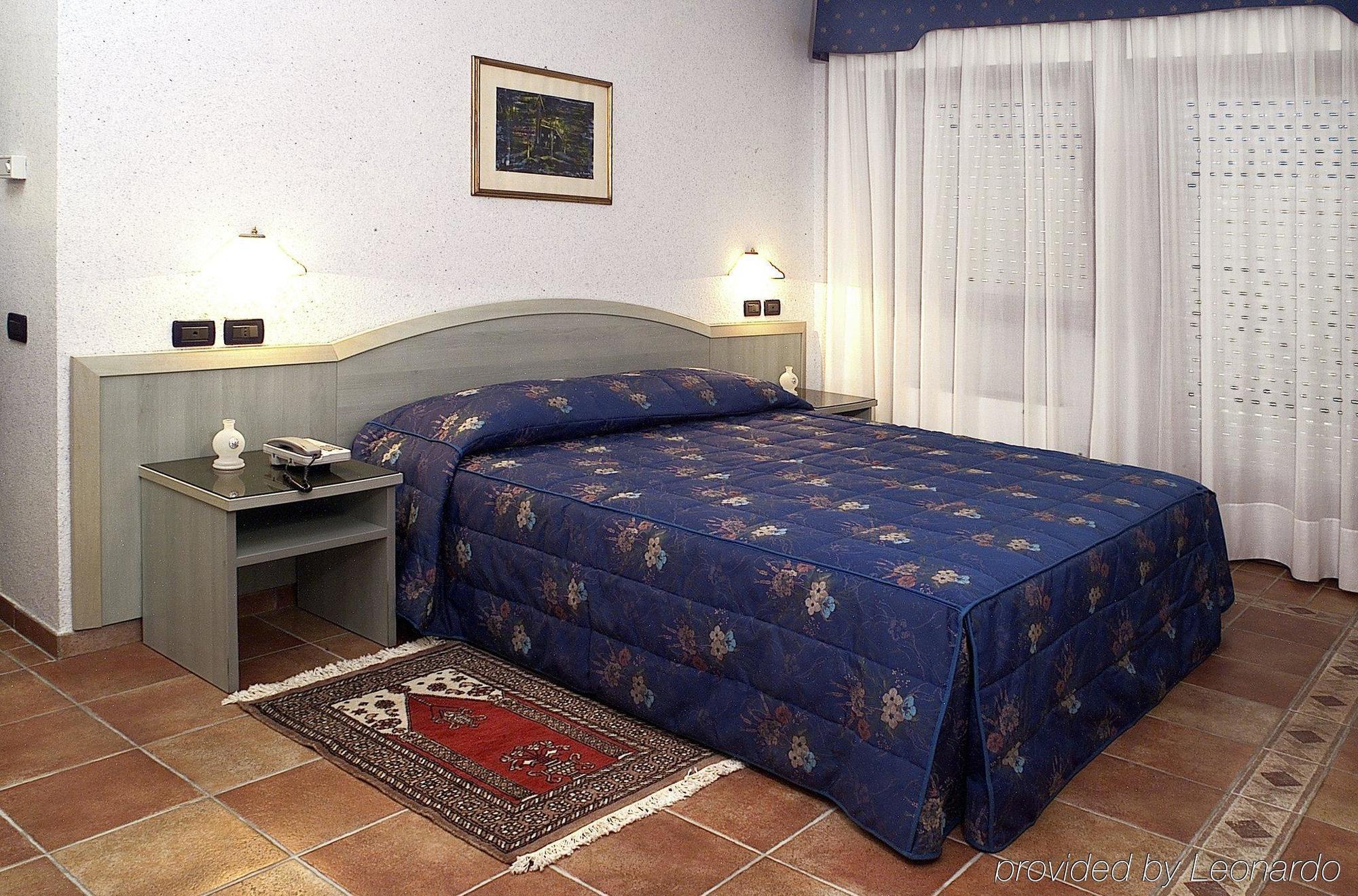 Hotel San Giorgio Sangano Habitación foto